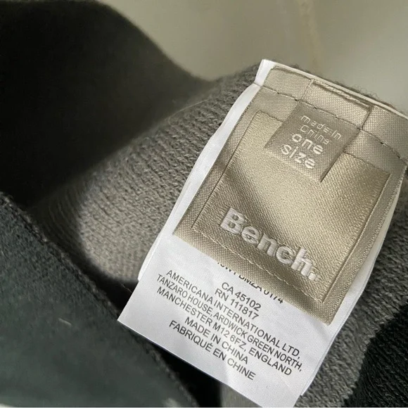 BENCH SCARF - Picture 7 of 8